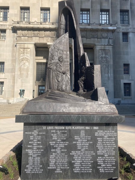 St. Louis freedom suits memorial sculpture on pedestal with petitioners names 
